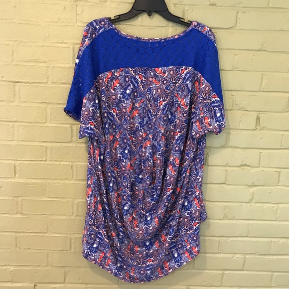 Dept 222 High Low Top - Picture 5 of 6